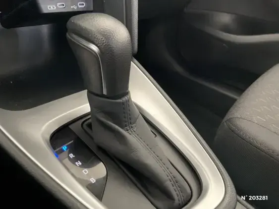 TOYOTA YARIS CROSS I - voiture d'occasion - Photo 42