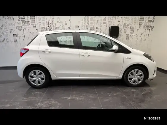 TOYOTA YARIS III - voiture d'occasion - Photo 5