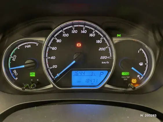 TOYOTA YARIS III - voiture d'occasion - Photo 12