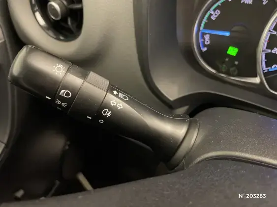 TOYOTA YARIS III - voiture d'occasion - Photo 27