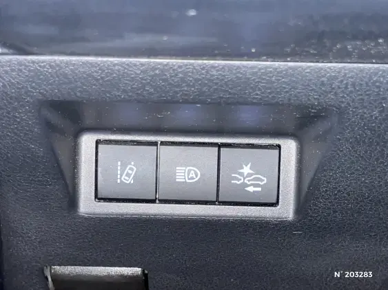 TOYOTA YARIS III - voiture d'occasion - Photo 29