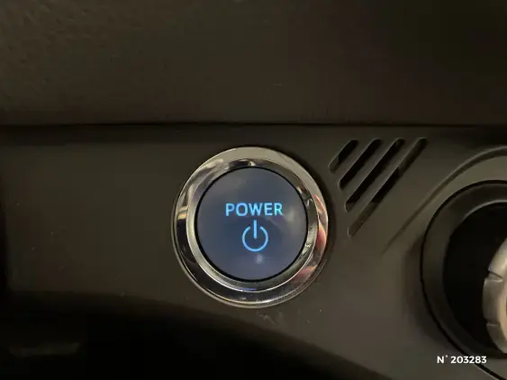 TOYOTA YARIS III - voiture d'occasion - Photo 31