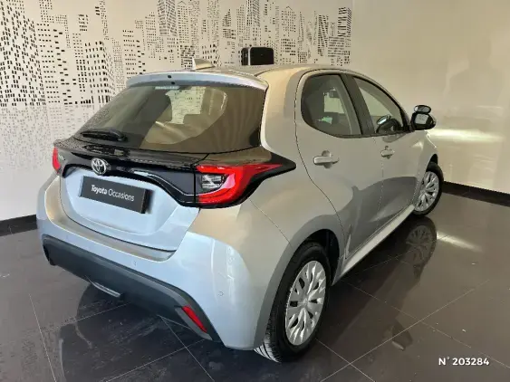 TOYOTA YARIS IV - voiture d'occasion - Photo 4