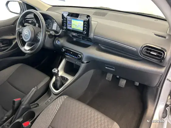 TOYOTA YARIS IV - voiture d'occasion - Photo 10