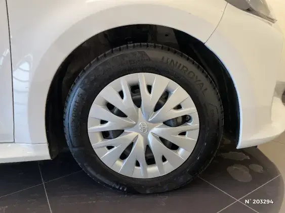 TOYOTA YARIS IV - voiture d'occasion - Photo 8