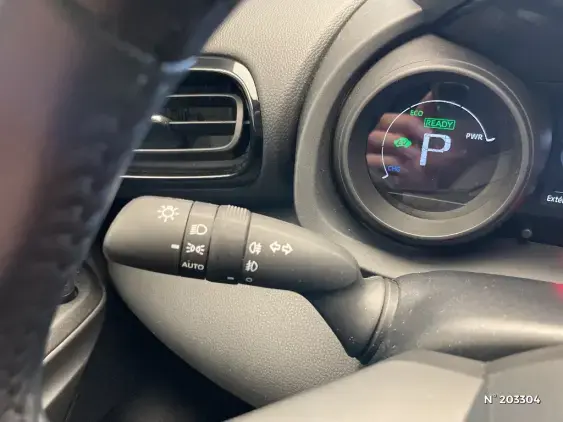 TOYOTA YARIS CROSS I - voiture d'occasion - Photo 31