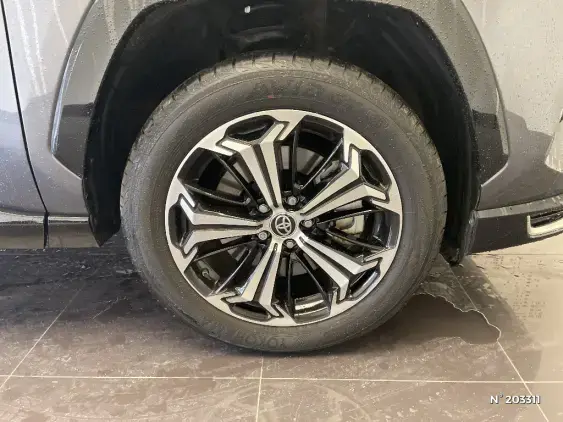 TOYOTA RAV4 V - voiture d'occasion - Photo 8