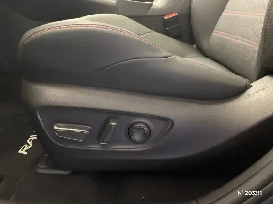 TOYOTA RAV4 V - voiture d'occasion - Photo 27