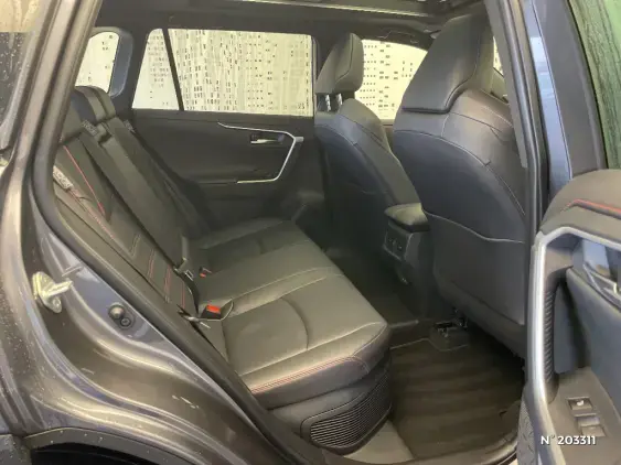 TOYOTA RAV4 V - voiture d'occasion - Photo 11