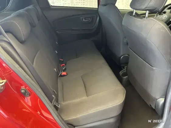 TOYOTA YARIS III - voiture d'occasion - Photo 11