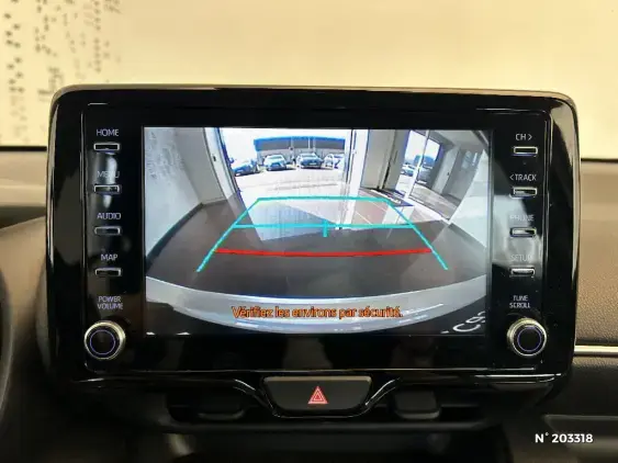 TOYOTA YARIS IV - voiture d'occasion - Photo 14