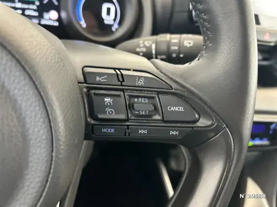 TOYOTA YARIS IV - voiture d'occasion - Photo 27