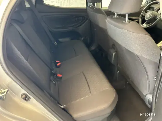 TOYOTA YARIS IV - voiture d'occasion - Photo 11