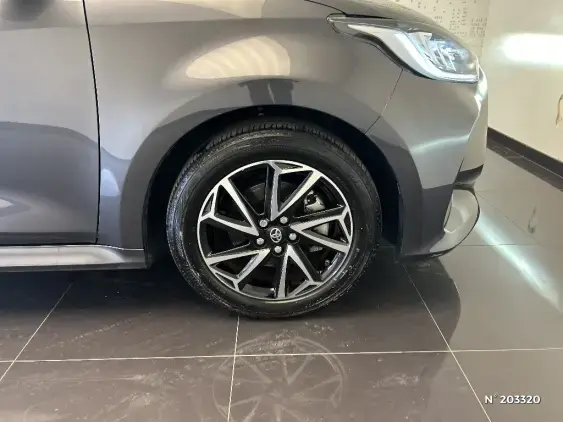 TOYOTA YARIS IV - voiture d'occasion - Photo 8
