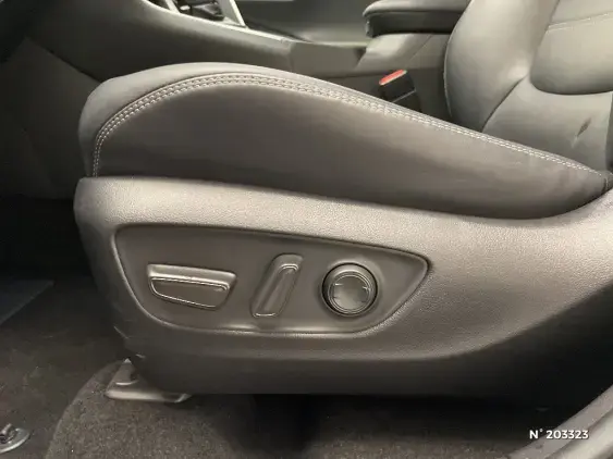 TOYOTA RAV4 V - voiture d'occasion - Photo 31