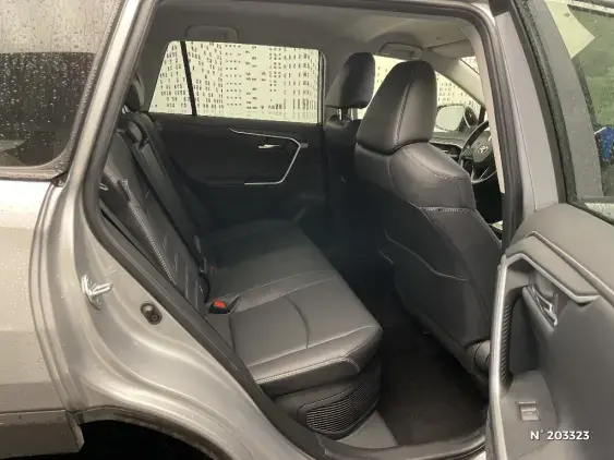 TOYOTA RAV4 V - voiture d'occasion - Photo 11