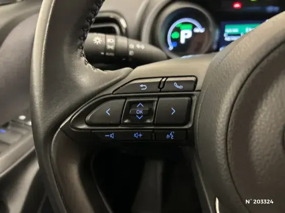 TOYOTA YARIS CROSS I - voiture d'occasion - Photo 29