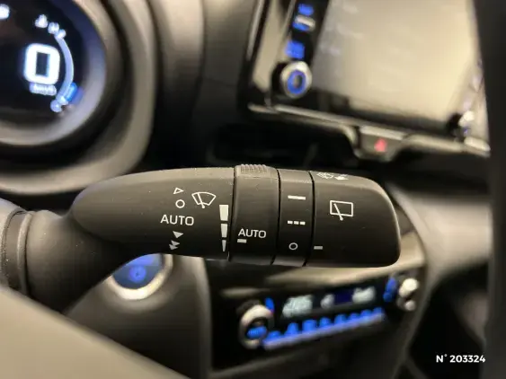 TOYOTA YARIS CROSS I - voiture d'occasion - Photo 30