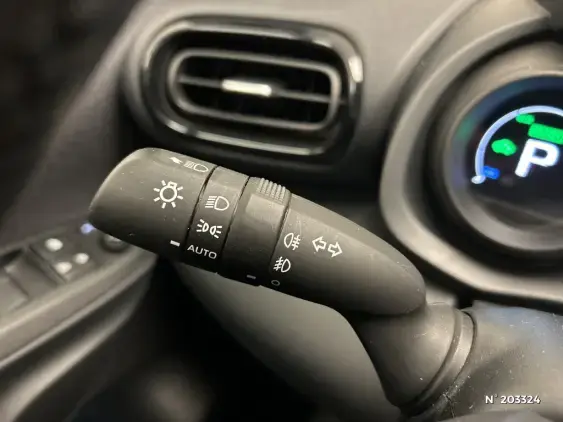 TOYOTA YARIS CROSS I - voiture d'occasion - Photo 31