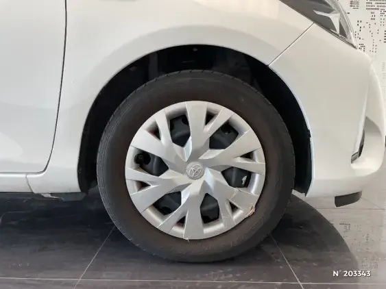 TOYOTA YARIS III - voiture d'occasion - Photo 8