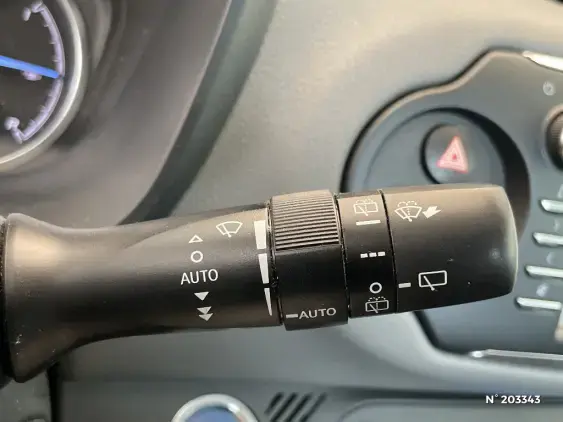 TOYOTA YARIS III - voiture d'occasion - Photo 28