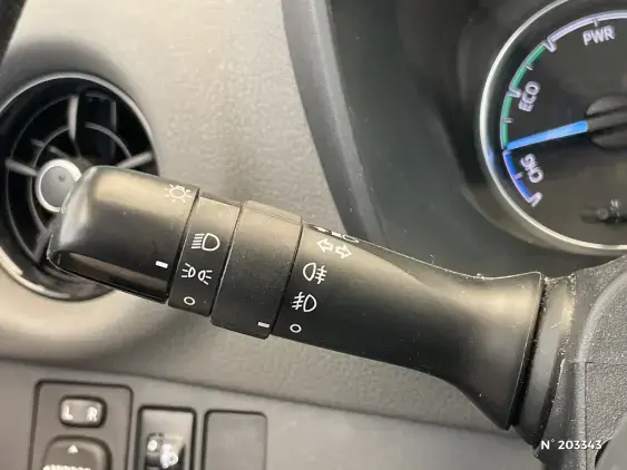 TOYOTA YARIS III - voiture d'occasion - Photo 29