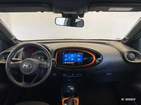 TOYOTA AYGO X - voiture d'occasion - Photo 9