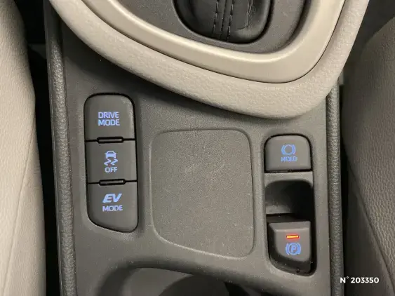 TOYOTA YARIS IV - voiture d'occasion - Photo 30