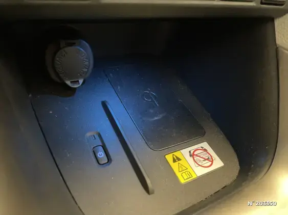 TOYOTA YARIS IV - voiture d'occasion - Photo 32