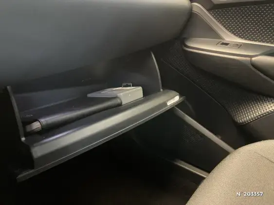 TOYOTA C-HR - voiture d'occasion - Photo 38