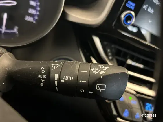 TOYOTA C-HR - voiture d'occasion - Photo 30
