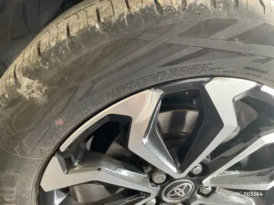 TOYOTA YARIS CROSS I - voiture d'occasion - Photo 26