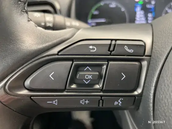 TOYOTA YARIS IV - voiture d'occasion - Photo 29