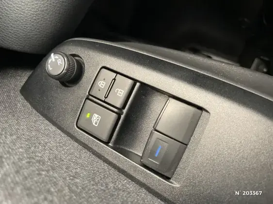 TOYOTA YARIS IV - voiture d'occasion - Photo 31