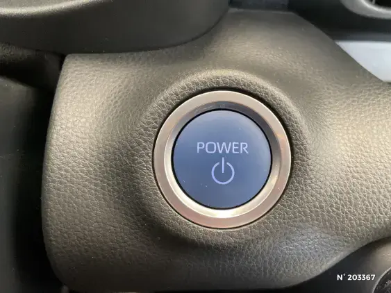 TOYOTA YARIS IV - voiture d'occasion - Photo 34