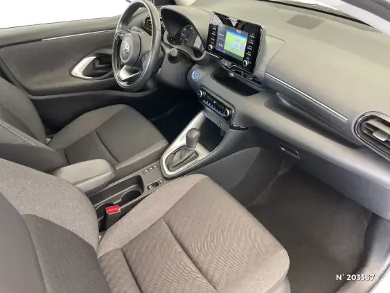 TOYOTA YARIS IV - voiture d'occasion - Photo 10