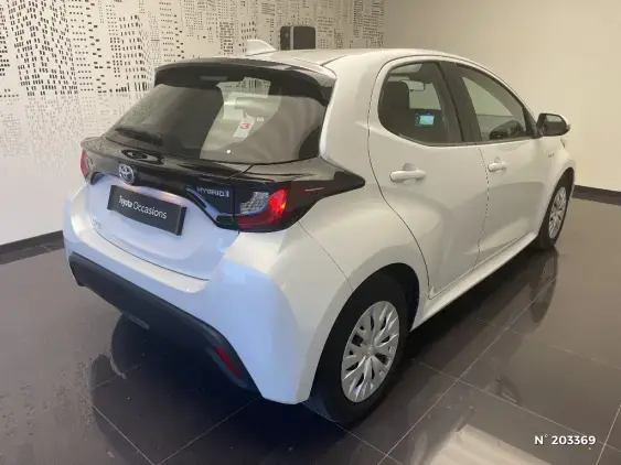 TOYOTA YARIS IV - voiture d'occasion - Photo 4