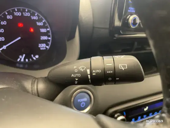 TOYOTA YARIS IV - voiture d'occasion - Photo 31