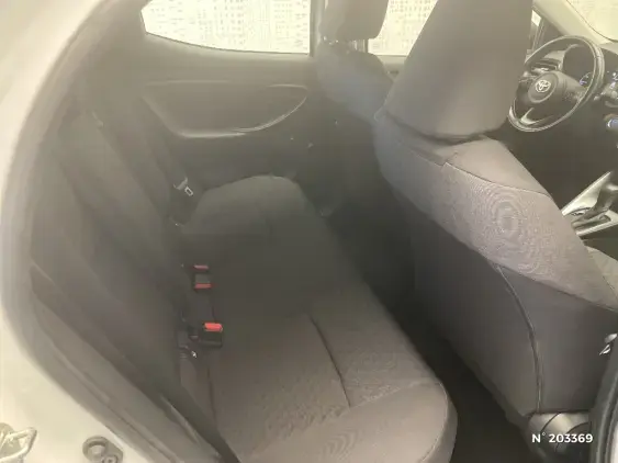 TOYOTA YARIS IV - voiture d'occasion - Photo 11