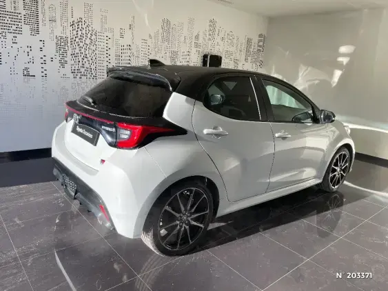 TOYOTA YARIS IV - voiture d'occasion - Photo 4