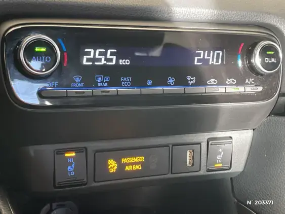 TOYOTA YARIS IV - voiture d'occasion - Photo 35