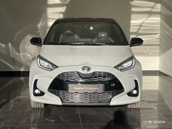 TOYOTA YARIS IV - voiture d'occasion - Photo 3