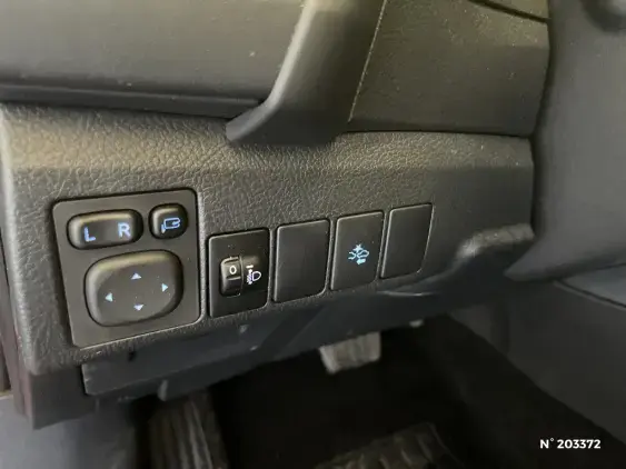 TOYOTA AURIS II - voiture d'occasion - Photo 15