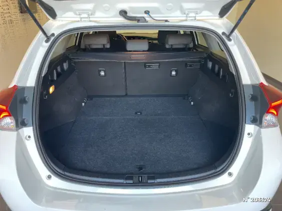 TOYOTA AURIS II - voiture d'occasion - Photo 7