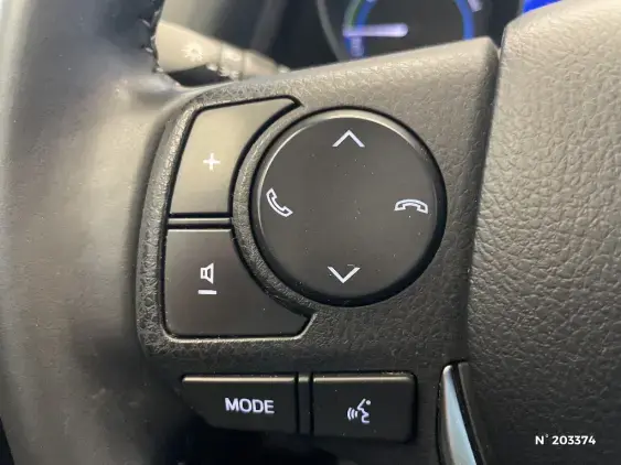 TOYOTA AURIS II - voiture d'occasion - Photo 28