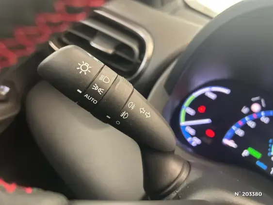 TOYOTA YARIS CROSS I - voiture d'occasion - Photo 31