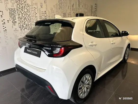 TOYOTA YARIS IV - voiture d'occasion - Photo 4