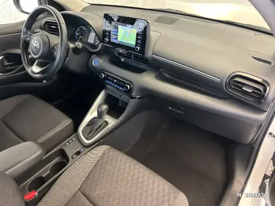 TOYOTA YARIS IV - voiture d'occasion - Photo 10