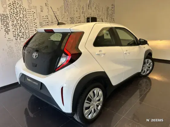 TOYOTA AYGO X - voiture d'occasion - Photo 4