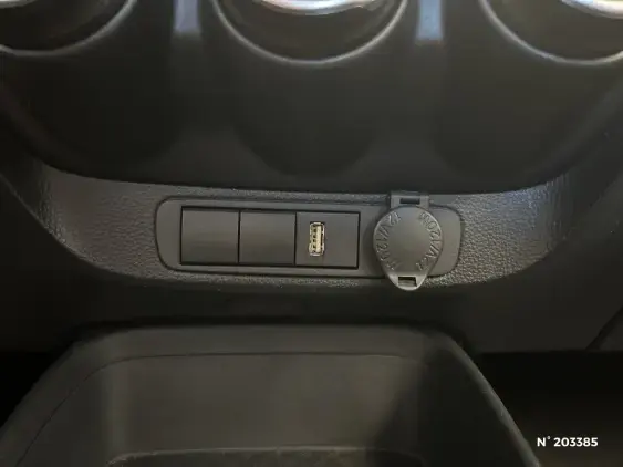 TOYOTA AYGO X - voiture d'occasion - Photo 25